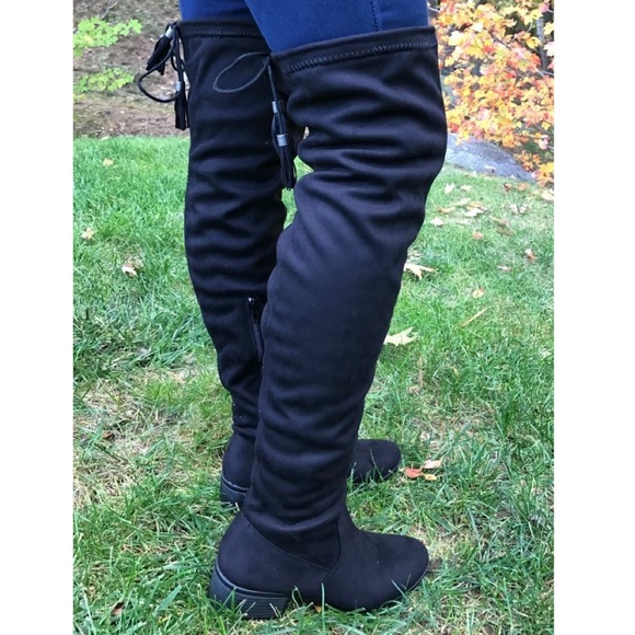Black Over-The-Knee Tassel Stretchy Boots - Picture 2 of 5